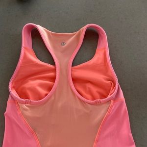 Pink lululemon tank top. Size 2/4.